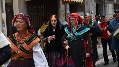 desfile indumentaria tradicional_53