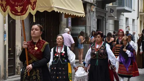 desfile indumentaria tradicional_57