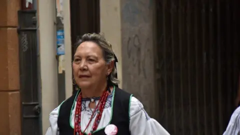 desfile indumentaria tradicional_58