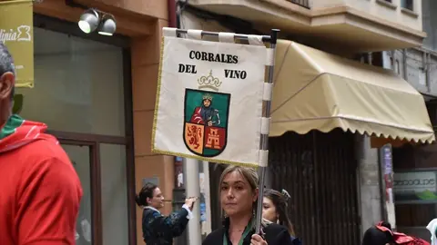 desfile indumentaria tradicional_73