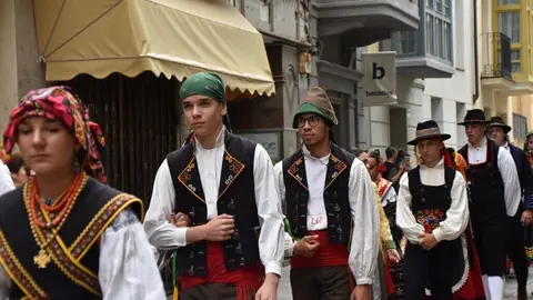 desfile indumentaria tradicional_94