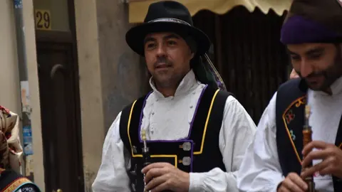 desfile indumentaria tradicional_97