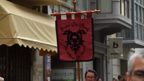 desfile indumentaria tradicional_98