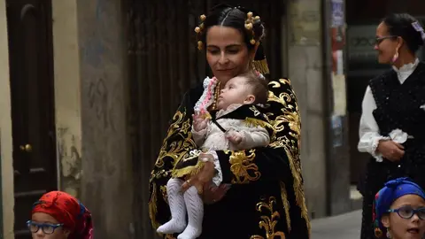 desfile indumentaria tradicional_100