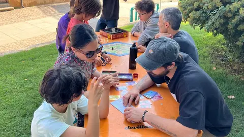 Jardines del Castillo de Zamora, “Juegos de Mesa en la Calle”