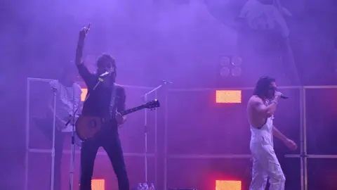 Ultraligera, Noche Indie Zamora