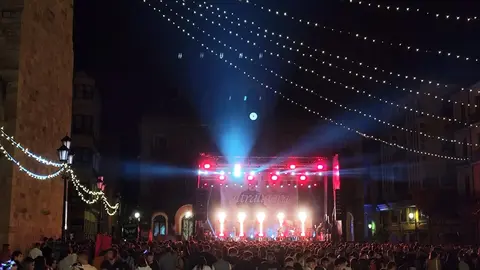 Ultraligera, Noche Indie Zamora