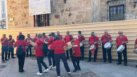 Pasacalles Folklore Tradymupo_14