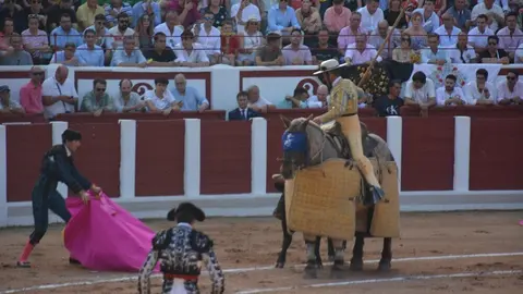 toros  y piraguas _125