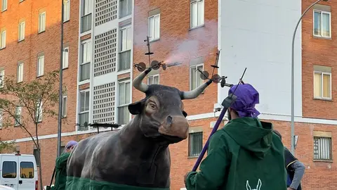 Pasacalles Gigantes y Cabezudos Capitonis Durii_6