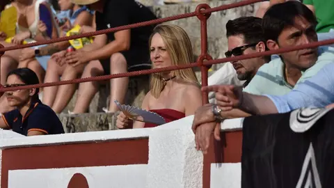 1dfe2cdb-d42d-43cd-ab16-3446bc5b109b