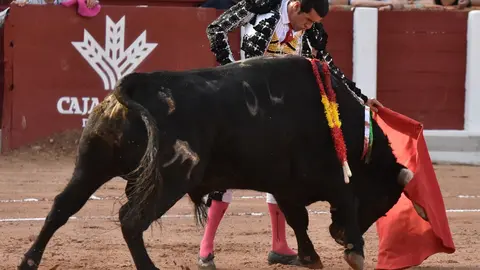 168b1ad1-7882-4e99-a914-c73ac068d03c