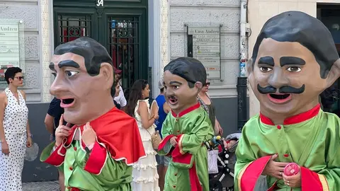 Pasacalles de gigantes y gigantillas _9