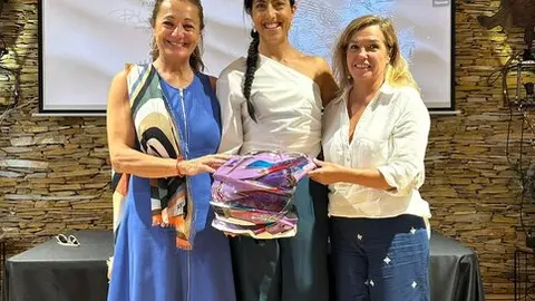 Lola Fernandez Ochoa (fundación Blanca), Sara Garcia (piloto motociclismo) y Toñi Martos (psicóloga)