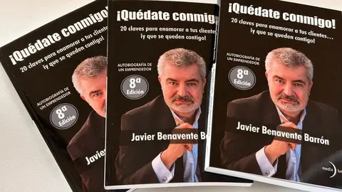 La sociedad de la soledad, Teatro Ramos Carrión