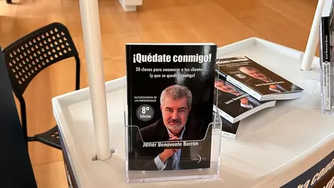 La sociedad de la soledad, Teatro Ramos Carrión