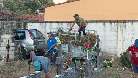Vecinos de Figueruela de Abajo se unen para cuidar el pueblo - Imagen de redes sociales