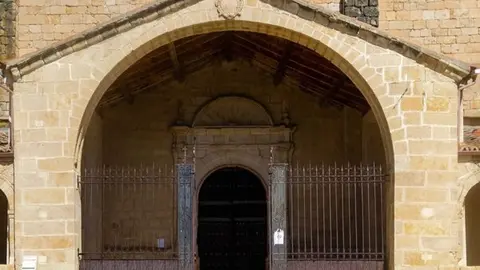 Iglesia Corrales del Vino1