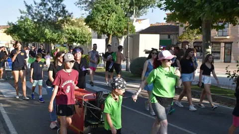 Fiestas de Moraleja del Vino desfile de pañas _24