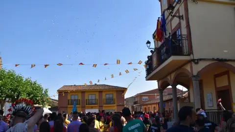 Fiestas de Moraleja del Vino desfile de pañas _88