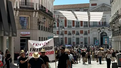 performance fúnebre recorre las calles de Madrid_2