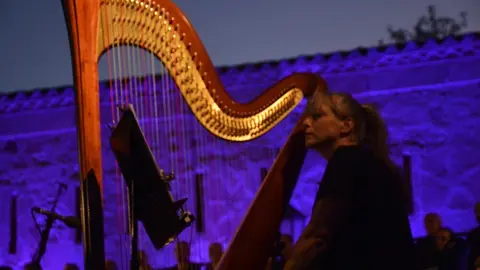 litle &oacute;pera_48