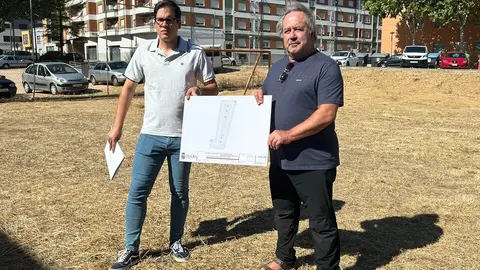 Aparcamiento en el antiguo Campo de fútbol de Riomanzanas
