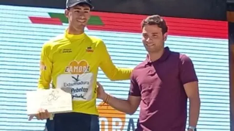 Adrián Benito conquista la Vuelta a Zamora 2025