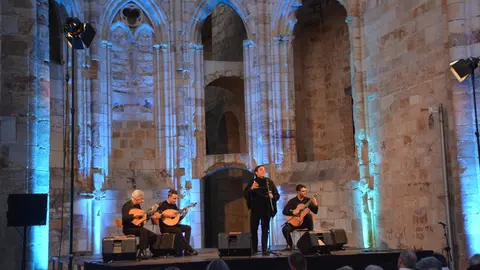 fados viernes grupo centro  (20)