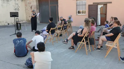 Festival de poesía en Tarde obispo Tardobispo . IMAGEN CEDIDA