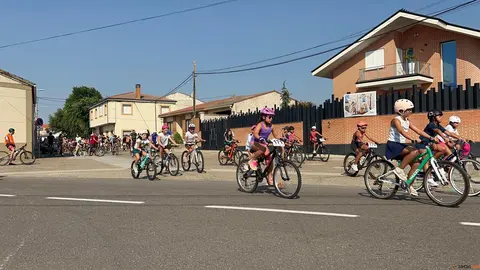 La marcha a Gallegos vuelve a marcar el verdadero inicio de las fiestas en Coreses