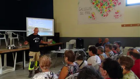 Charla incendio domestico Gallegos del Pan- Imagen de redes sociales