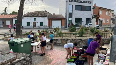 arte infantil llena de color las calles de Coreses _2