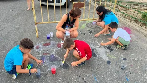 arte infantil llena de color las calles de Coreses _39
