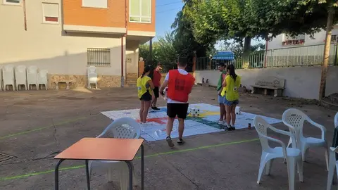 Juegos tradicionales Peleas de Arriba_2- Imagen de redes