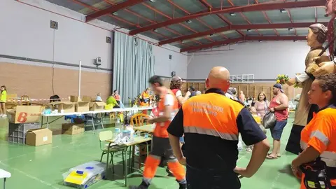 evacuados incendio de La Carballeda a Camarzana de Tera _9