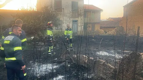 incendio Cubo de Benavente, Morezuela de la Carballeda. IMAGEN DIPUTACIÓNZA (6)