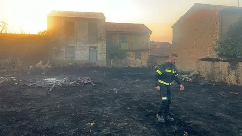 incendio Cubo de Benavente, Morezuela de la Carballeda. IMAGEN DIPUTACIÓNZA (7)
