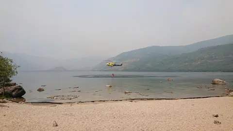 Helicópteros recargan en el Lago de Sanabria_1
