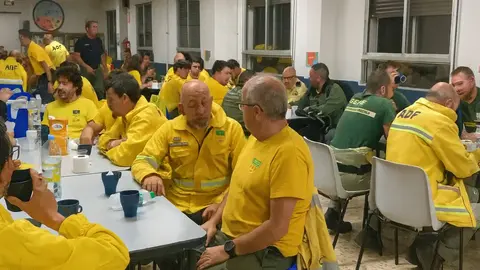 Bomberos forestales de Cataluña en Zamora Sanabria