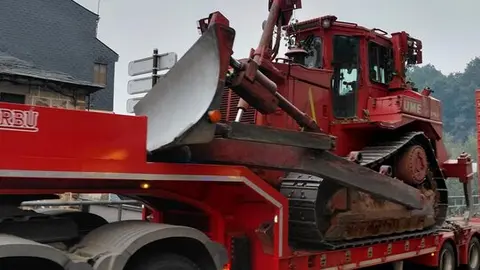 Sanabria sigue resistiendo con fuerza humana y mecánica en la lucha contra el fuego
