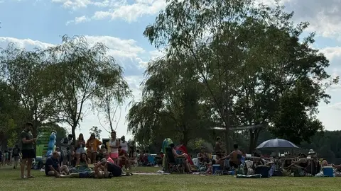 Santib&aacute;&ntilde;ez de Tera abre las fiestas de San Tirso con una multitudinaria comida popular