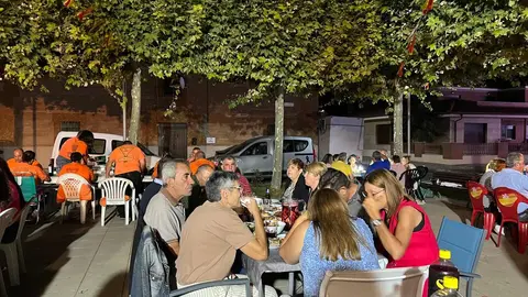 Cena de peñas Villalazán_21