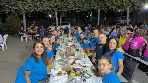 Cena de peñas Villalazán_32