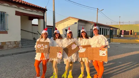 Desfile de peñas Villalazán_10