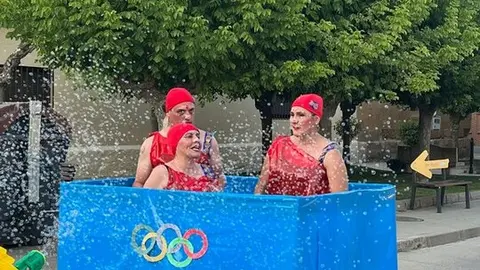 Desfile de peñas Villalazán_31