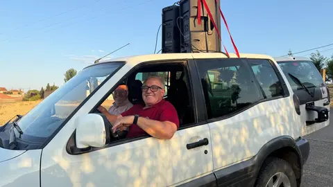 Un desfile de fantasía cierra las fiestas en Santibáñez de Tera