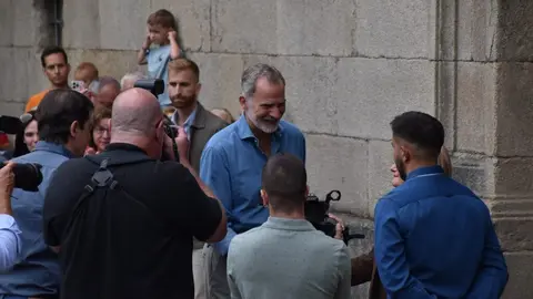 Reyes visitan San Martín de Castañeda_4