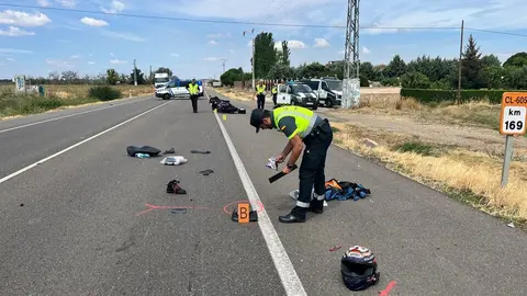 Un accidente entre dos motos y una ambulancia deja un fallecido en Zamora _2