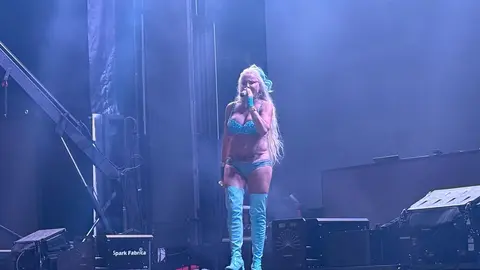 Leticia Sabater, Abraveses de Tera